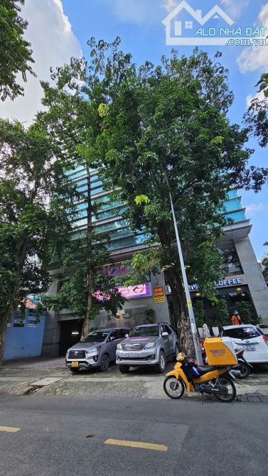 Bán tòa nhà 5,000 m2- mt nguyễn gia thiều, quận 3- đất: 1,000m2- giá: 550 tỷ - 1
