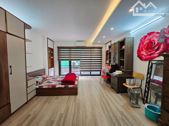 Cần bán nhà 30m2 ôtô cách 20m Phố Kẻ Vẽ phường đông ngạc  5 tầng - 1