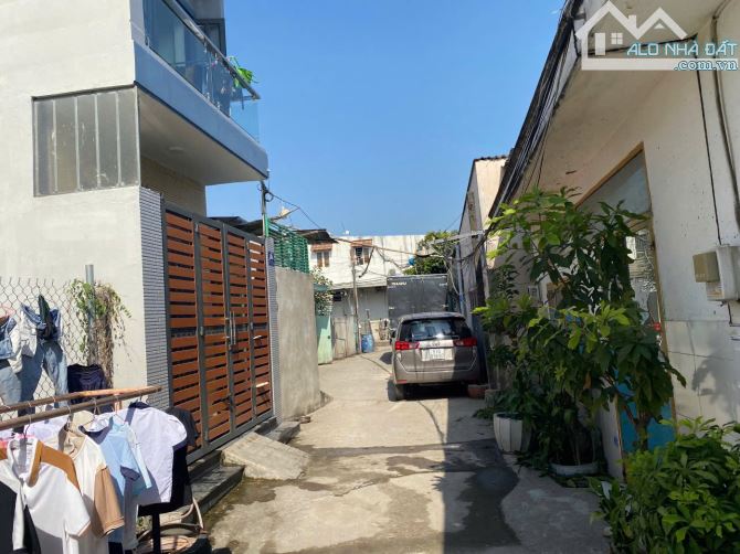 BÁN ĐẤT HẺM Ô TÔ QUỐC LỘ 13,THỦ ĐỨC,60M2,GIÁ 3,35 TỶ,SỔ RIÊNG,XD TỰ DO - 1