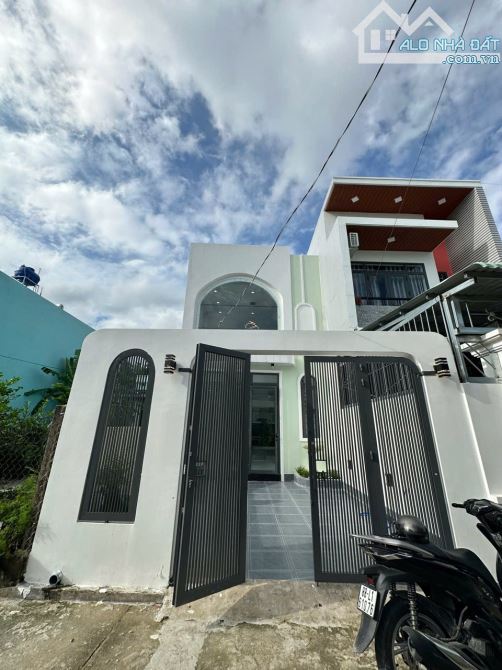 2ty150 Bán nhanh nhà Vườn 5x20m ngay Đinh Đức Thiện Vào 200m - 1