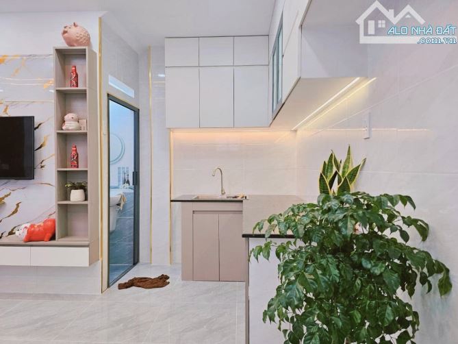 Bán nhà HXH ĐỢI CỬA Lý Chính Thắng Q.3, nở hậu, MT rộng thênh thang, nhỉnh 7 tỷ - 1