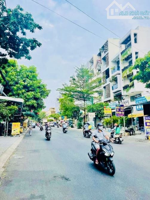 NHÀ ĐẸP 4 TẦNG – 2 MẶT HẺM HXH 8M – 4m ❌ 15m – GIÁP CHUNG CƯ DREAM HOME  - 6 Tỷ x - 1