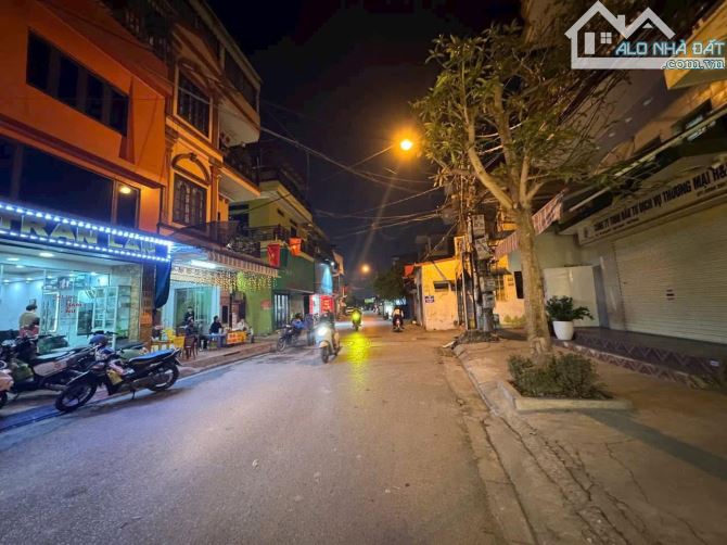 Bán nhà 1,5 tầng mặt đường ĐÔNG KHÊ, NGÔ QUYỀN, HẢI PHÒNG. 62m2- 7,3X tỷ - 1
