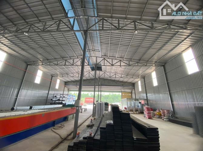 Bán kho xưởng MT Thạnh Hóa , Long An, DT đất: 1.300m2, xưởng : 720m2 - 1