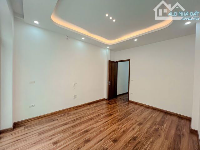NHÀ 47M2*4T TRƯƠNG ĐỊNH, NGÕ BA GÁC TRÁNH, MỚI ĐẸP - 1
