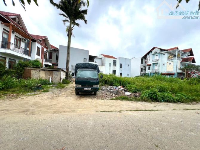 BÁN MẶT TIỀN HOÀNG TRỌNG MẬU - PHẠM VĂN ĐỒNG - 1