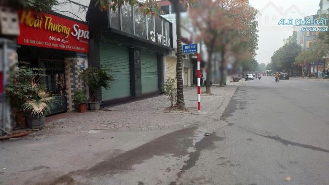 Bán Đất Ngô Xuân Quảng, Ô Tô Vào Nhà, 45m2 Giá 3.9 tỷ - 1