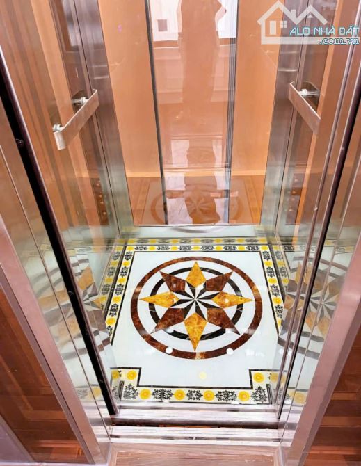 Bán nhà Vạn Phúc, Hà Đông 45m², 5 tầng , Thang máy, 10 tỷ hơn Ô TÔ ngủ trong nhà, thuận ti - 1