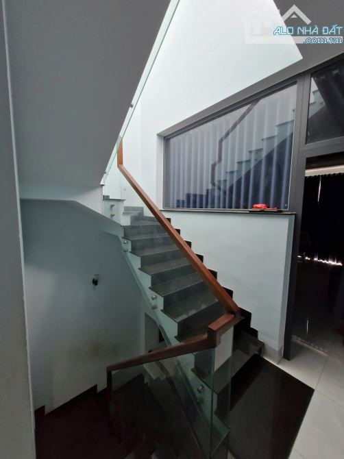 🏡 BÁN NHÀ GÓC 2 MẶT TIỀN – HẺM 22 LINH ĐÔNG – GIÁ TỐT 7,9 TỶ 🔥 - 1