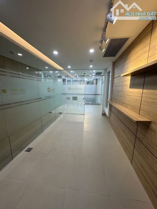 Cho thuê nhà đường Sư Vạn Hạnh, Phường 12, Quận 10. Trệt,1 lửng, 3 lầu, chỉ 50tr - 1