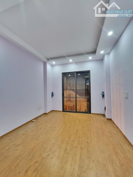 🏡 NHÀ ĐẸP Ô TÔ TRÁNH 38m2 - LÔ GÓC - GẦN SÔNG - KINH DOANH TỐT - GIÁ 5.35 TỶ! 🏡 - 16