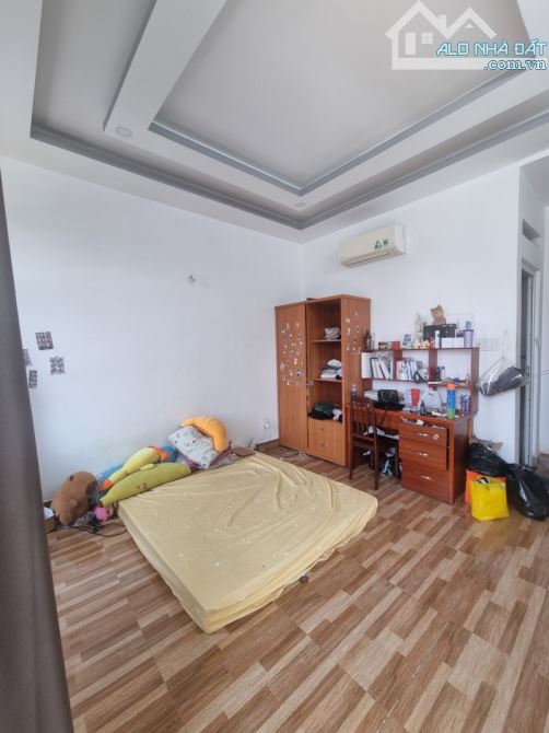 Bán nhà mặt phố Tân Hòa 2, Q.9, 68m2, 4 tầng, 7.8 tỷ, sổ hồng - 2