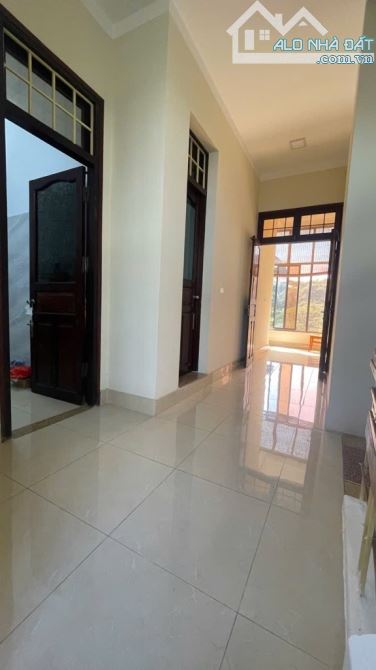 Bán nhà MP Nguyễn Trãi,108m 4 tầng,MT 10.6m,giá 29 tỷ - 2