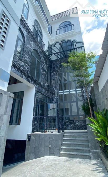 Bán siêu vị trí MT Nguyễn Trãi Q.1 - 12x27m XD Hầm 10 tầng - HĐT 360tr giá 160 tỷ. - 2