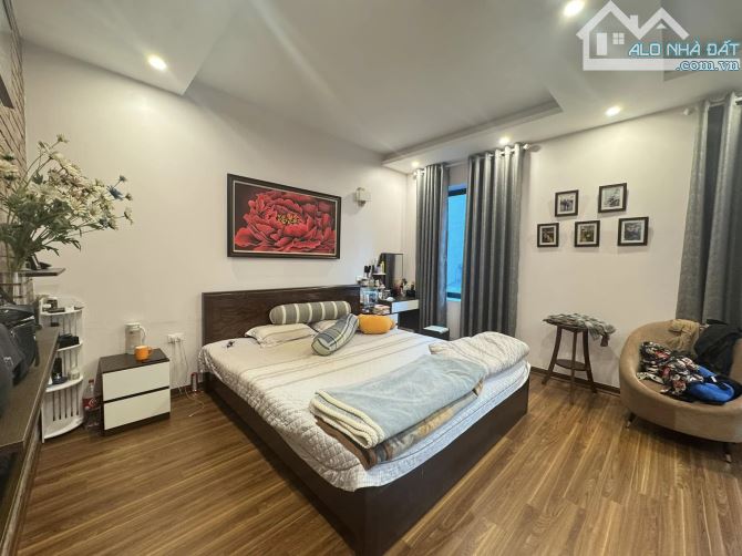 Bán Nhà Đông Tác 50m2, 7 Tầng Thang Máy, Oto Tránh, Vỉa Hè 15.5 Tỷ - 2
