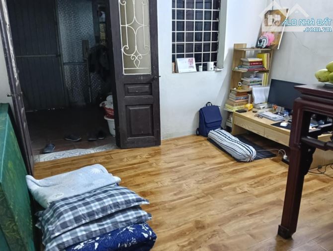 BÁN NHÀ SÀI ĐỒNG 42.6m2 x3T ,HÀNG XÓM VINHOME Full NỘI THẤT Ở NGAY GIÁ 3.68TỶ CÓ GIA LỘC - 2