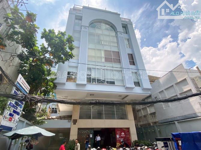 building 10 tầng- 4,000 m2- mặt tiền ngay cv lê văn tám, p dakao,q1- dt: 659m2- 220 tỷ - 2
