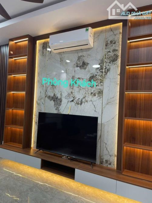 B.Á.N NHÀ ĐAN PHƯỢNG , VÀI BƯỚC RA Ô TÔ , NGÕ THÔNG , FULL NỘI THẤT 42M2, 5 TỶ 45 - 2