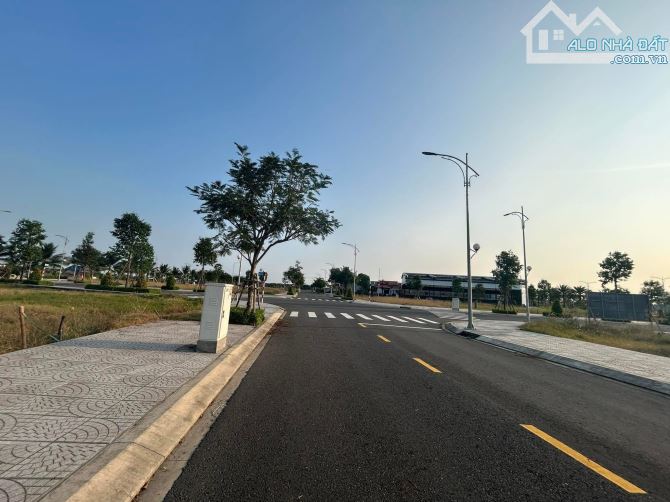 CHÍNH CHỦ CẦN BÁN LÔ ĐẤT 100m GIÁ SỔ SẴN 990 TRIỆU MẶT TIỀN ĐƯỜNG PHÙNG HƯNG MỞ RỘNG - 1