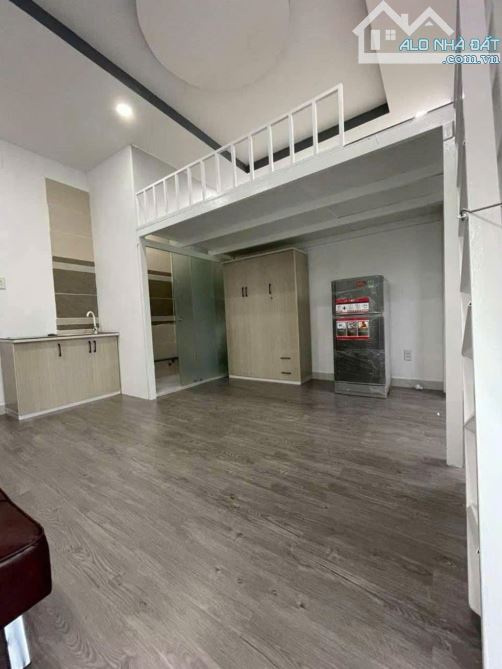 7.7 Tỷ- Mặt Tiền -Thạnh Mỹ Lợi -Quận 2-75M2-3Tầng-Cho Thuê 25tr/Thang - 2