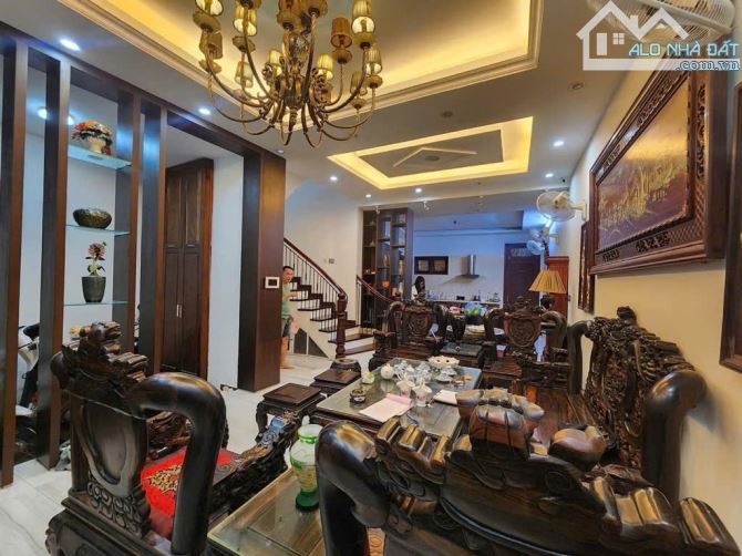 BÁN NHÀ PHÂN LÔ LIỀN KỀ VÕ CHÍ CÔNG, 120M, 2 MẶT ĐỀU CÓ VỈA HÈ RỘNG, Ô TÔ TRÁNH ĐỖ, 37 TỶ - 2