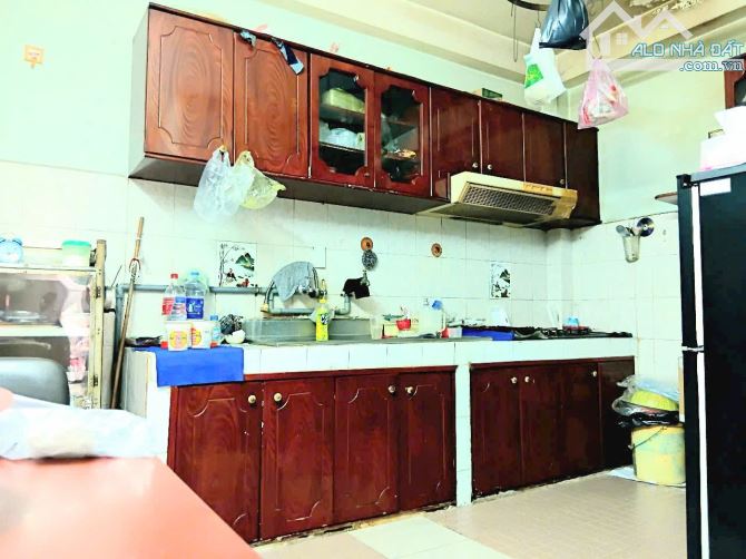NHÀ 5 TẦNG, 3.8 x 14m, MẶT TIỀN ĐƯỜNG ĐỘI CUNG( góc Lãnh Binh Thăng) PHƯỜNG 9, QUẬN 11 - 2