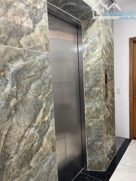 BÁN NHÀ ĐẸP LẠC LONG QUÂN, 62M, 7 TẦNG, ô tô tránh, 22 tỷ - 2