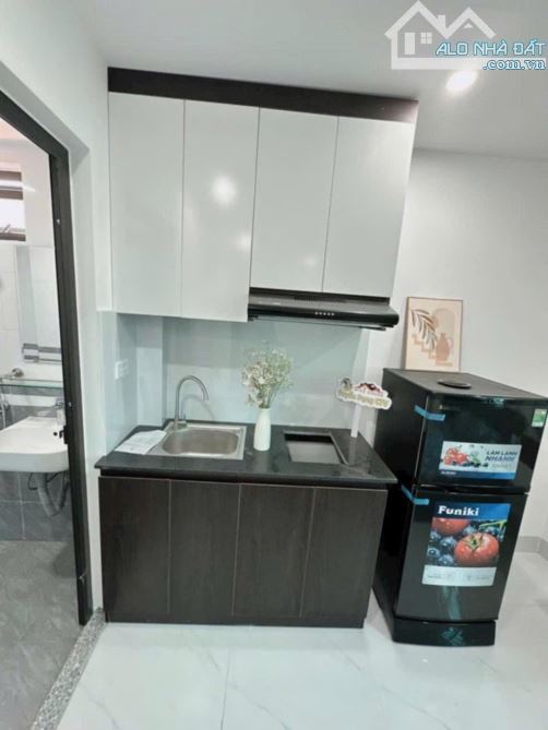 CHDV Đại học Công nghiệp - Dòng tiền khủng - 17 phòng KK - 2 Thoáng - ô tô - Giá 14,3 tỷ - 2