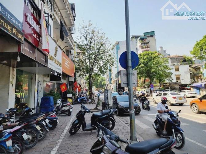 Bán 72m2 đất thổ cư MP Trung Phụng, Xã Đàn, Đống Đa, lô góc, MT4,3m. Vìa hè. KD. - 2