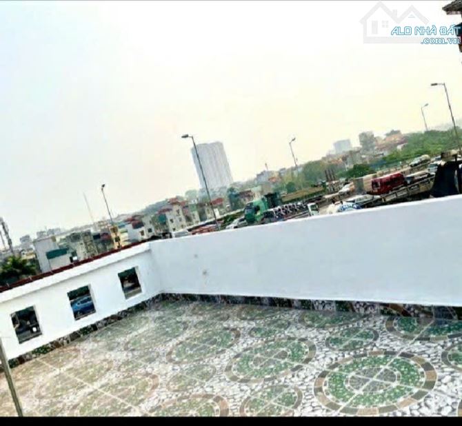BÁN NHÀ Thịnh Liệt LÔ GÓC 30 m² – 2 Mặt Thoáng – Ngõ Rộng – 5 Tầng Đẹp – Giá Tốt 6.5 tỷ - 2