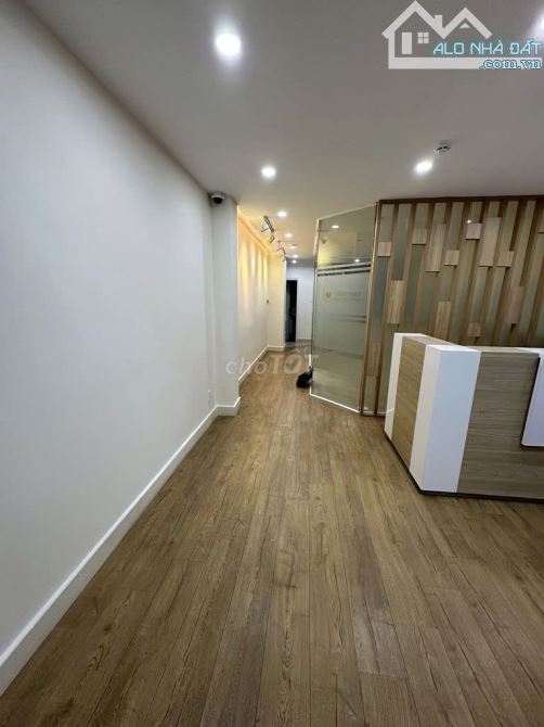 Cho thuê nhà đường Sư Vạn Hạnh, Phường 12, Quận 10. Trệt,1 lửng, 3 lầu, chỉ 50tr - 2