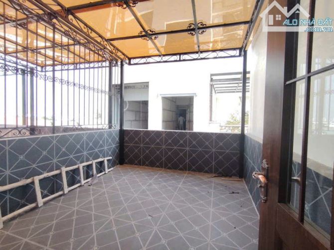 🌹BÁN NHÀ PHỐ  ĐÀM QUANG TRUNG - DIỆN TÍCH 31m - 5 TẦNG -  NHỈNH 6 TỶ ÔTÔ ĐỖ CỬA - NHÀ MỚI - 3