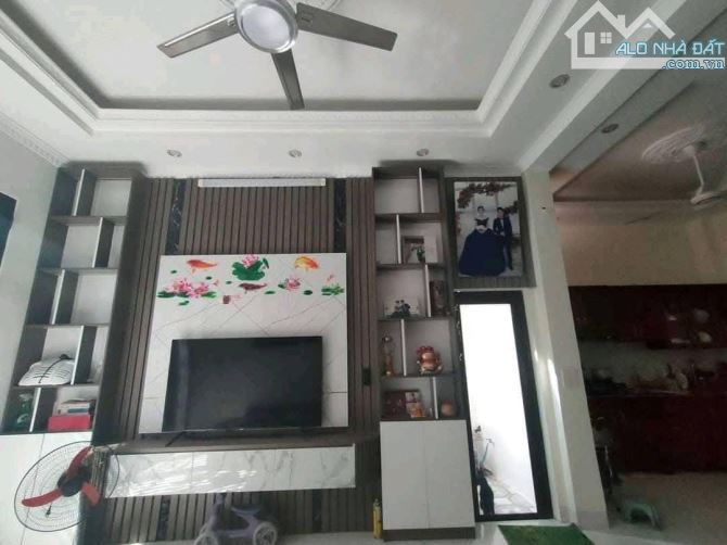 CẦN BÁN CĂN NHÀ 3 TẦNG THIẾT KẾ ĐẸP NGÕ ĐƯỜNG ĐOÀN TRẦN NGHIỆP - 3