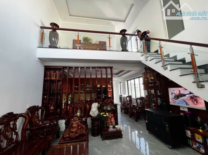 NHÀ 2 Mặt Tiền hẻm Nguyễn Lâm-Tân Lập 6x20 giá 3tỷ450 - 3