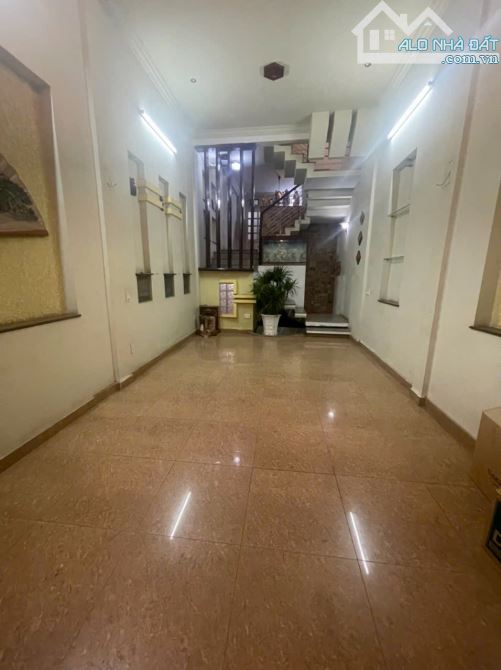 Bán nhà 4 tầng mặt tiền đường Quang Trung , TP BMT , Đắk Lắk - 3