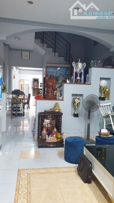GIÁP QUẬN 1 - HẺM NHỰA, Ô TÔ TRÁNH NHAU - 4X18M - 5 TẦNGBTCT - 15.X TỶ - 3