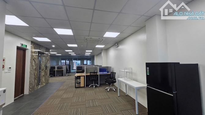 Cho thuê văn phòng 120m2 chỉ với 28 triệu tại Kim Mã, Ba Đình, Hà Nội - 3