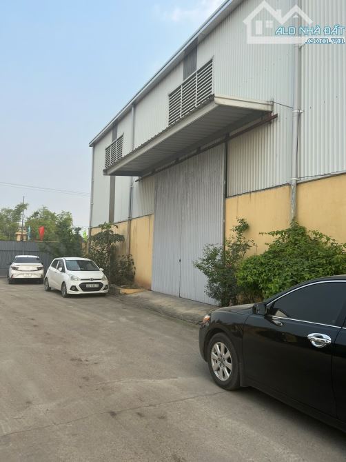 Cho thuê 2,200m2 . có sẵn dàn cẩu trục 5T Thị trấn Đông Anh - 3