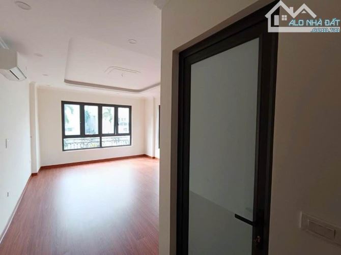 BÁN NHÀ 173 Hoàng Hoa Thám 48M² 7 TẦNG - MẶT TIỀN 4.2m - 15 tỷ - Ô TÔ ĐỖ CỬA - THANG MÁY - 3