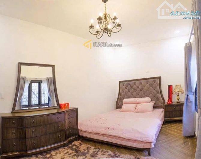 CĂN VILLA SÂN VƯỜN CỰC ĐẸP MẶT TIỀN ĐƯỜNG TRUNG TÂM PHƯỜNG 3 - 3