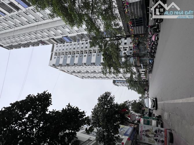 Bán nhà 4 tầng mặt Lê Thánh Tông, đối diện chung cư Cát Tường - 3