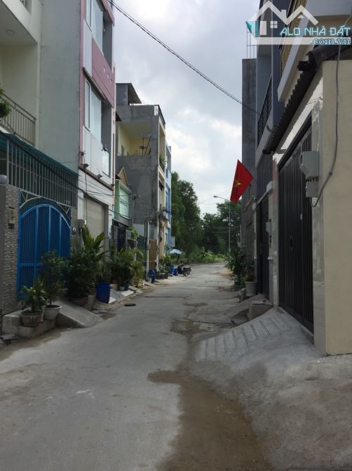 Bán đất ngay chợ Đầu mối Thủ Đức, DT 52m2, chính chủ. - 3