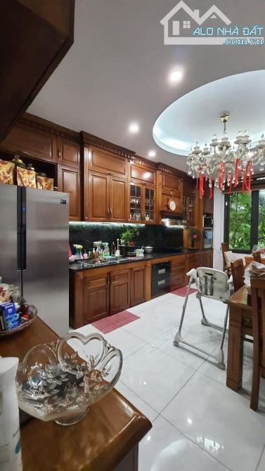 MẶT PHỐ TRẦN HÒA ĐỊNH CÔNG HOÀNG MAI TÒA NHÀ 6 TẦNG THANG MÁY KINH DOANH VĂN PHÒNG 70m 21 - 3