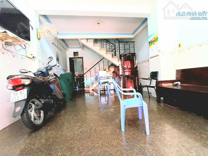 NHÀ 5 TẦNG, 3.8 x 14m, MẶT TIỀN ĐƯỜNG ĐỘI CUNG( góc Lãnh Binh Thăng) PHƯỜNG 9, QUẬN 11 - 3