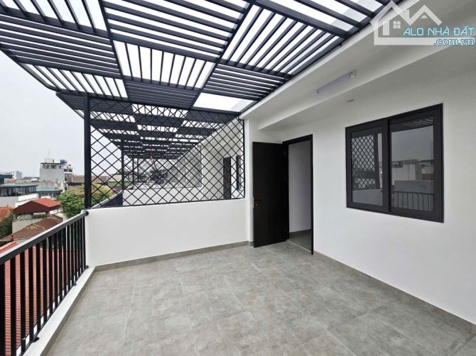 Bán nhà Nguyễn sơn-long biên,thang máy,gara oto,full nội thất,DT 38m,MT 4,2m, giá 9,3 tỷ - 3