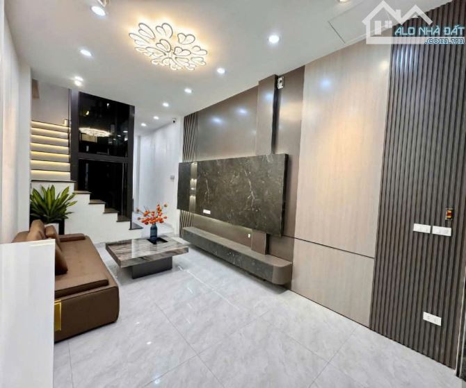 Bán nhà Vạn Phúc, Hà Đông 45m², 5 tầng , Thang máy, 10 tỷ hơn Ô TÔ ngủ trong nhà, thuận ti - 3