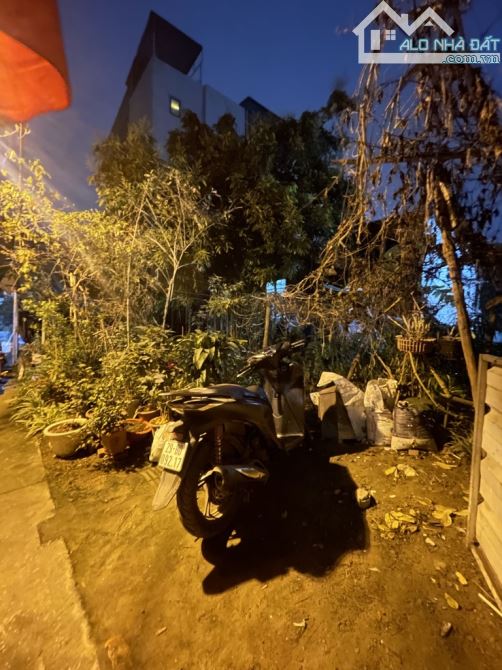 Bán đất phố Đông Thiên diện tích 97m , mặt tiền 15m chỉ 11,155 tỷ ngõ 3 tránh xe máy - 3