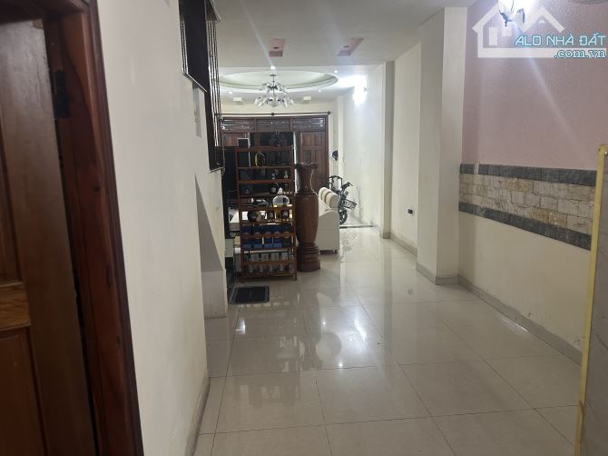 Nhà  3 tầng linh Tây thủ Đức  sát trường đại học cs nd 2 thủ đức - 4
