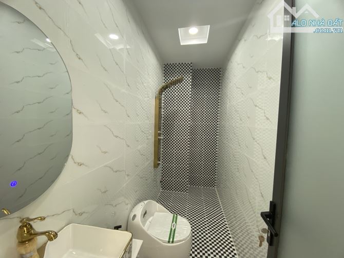 Giảm chào 400 triệu, bán nhà Dĩ An, 3 tầng 4 PN, Hoàn công 4 tỷ nhỉnh - 4