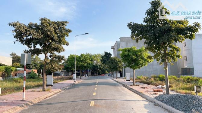 Bán đất Thuận An, 70m2 SHR Full thổ cư, ngay DT743 nhỉnh 2 tỷ - 4